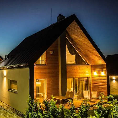 Jasminowy Sad Villa Mikołajki