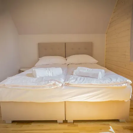 Jasminowy Sad Villa *